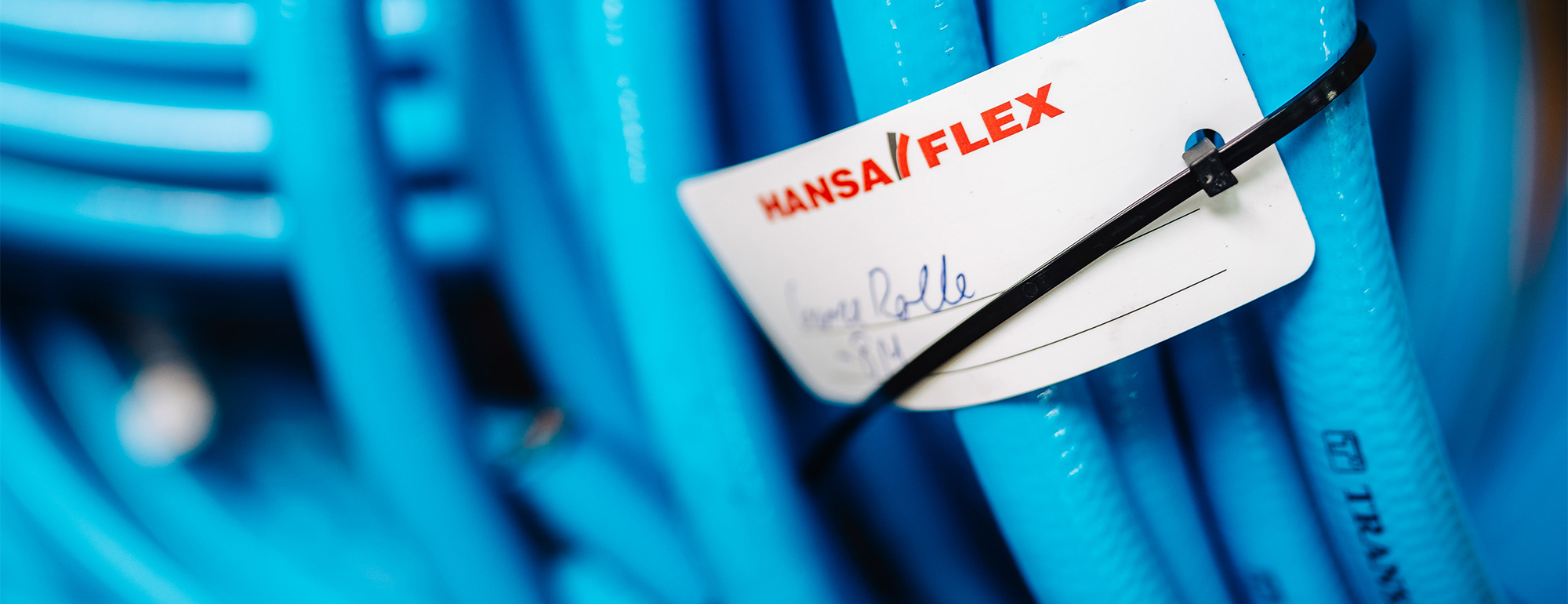 Extremely high-pressure hoses |